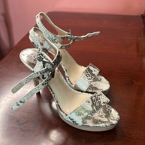 Vince Camuto platforms